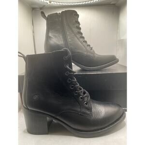 Born Huntley Black Leather Lace Up Boots Womens 8M Heeled Ankle Combat Shoes